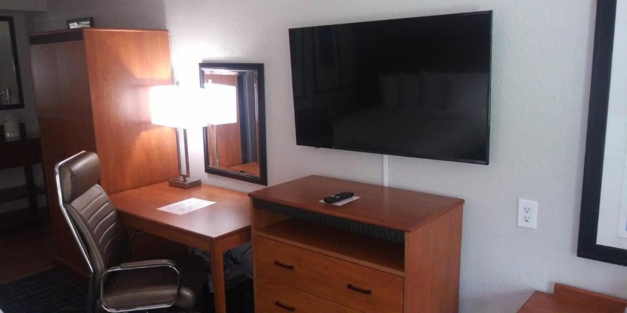 Surestay Plus Hotel By Best Western Clearwater Central Εξωτερικό φωτογραφία